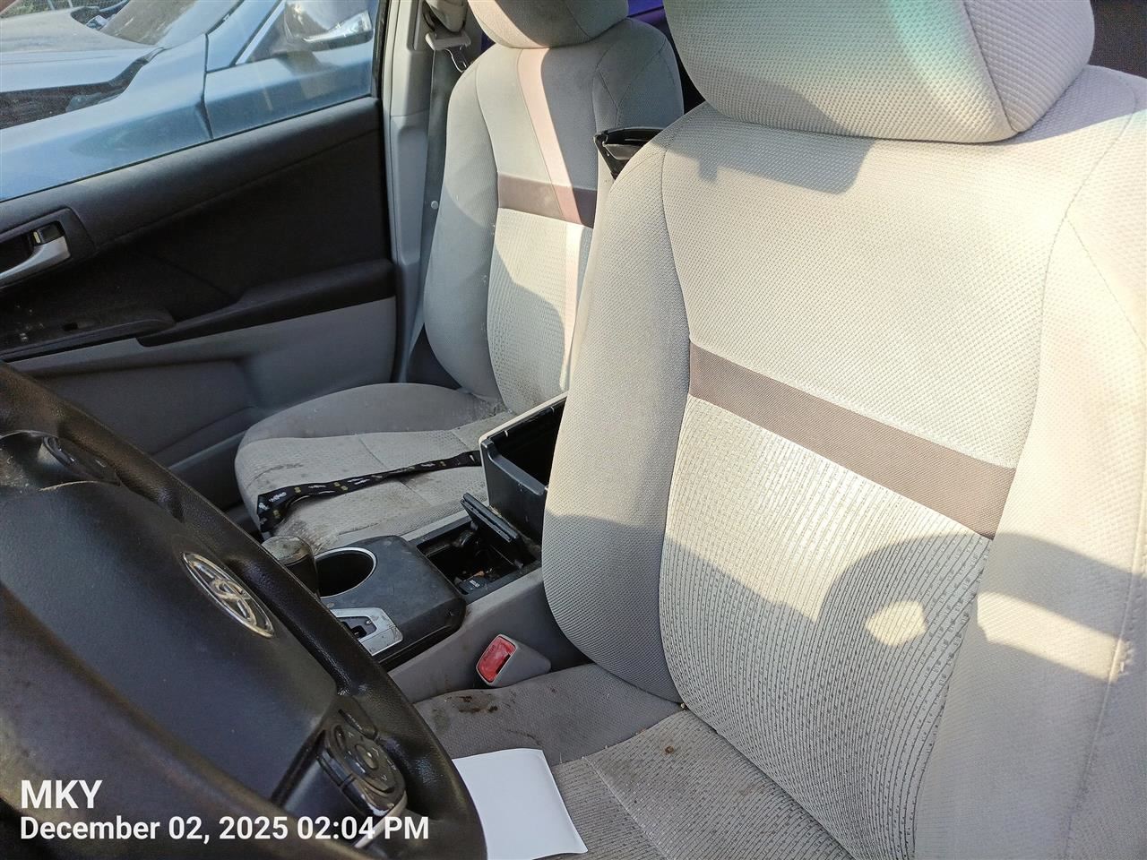 RIGHT FRONT WIPER ARM OEM 2014 TOYOTA CAMRY 8521106110 - Image 5