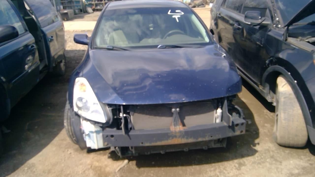 2012 NISSAN Altima