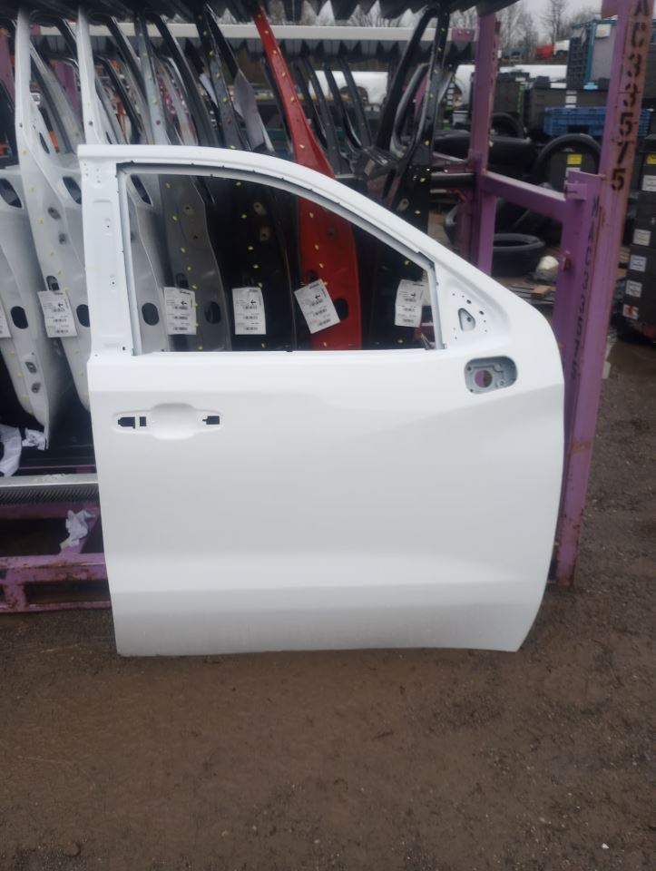 Passenger Front Door Double Cab Fits 19-25 SILVERADO 1500 PICKUP