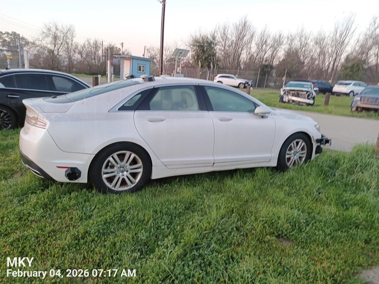 MKZ 2019 Air Shutter 9587626 - Image 3