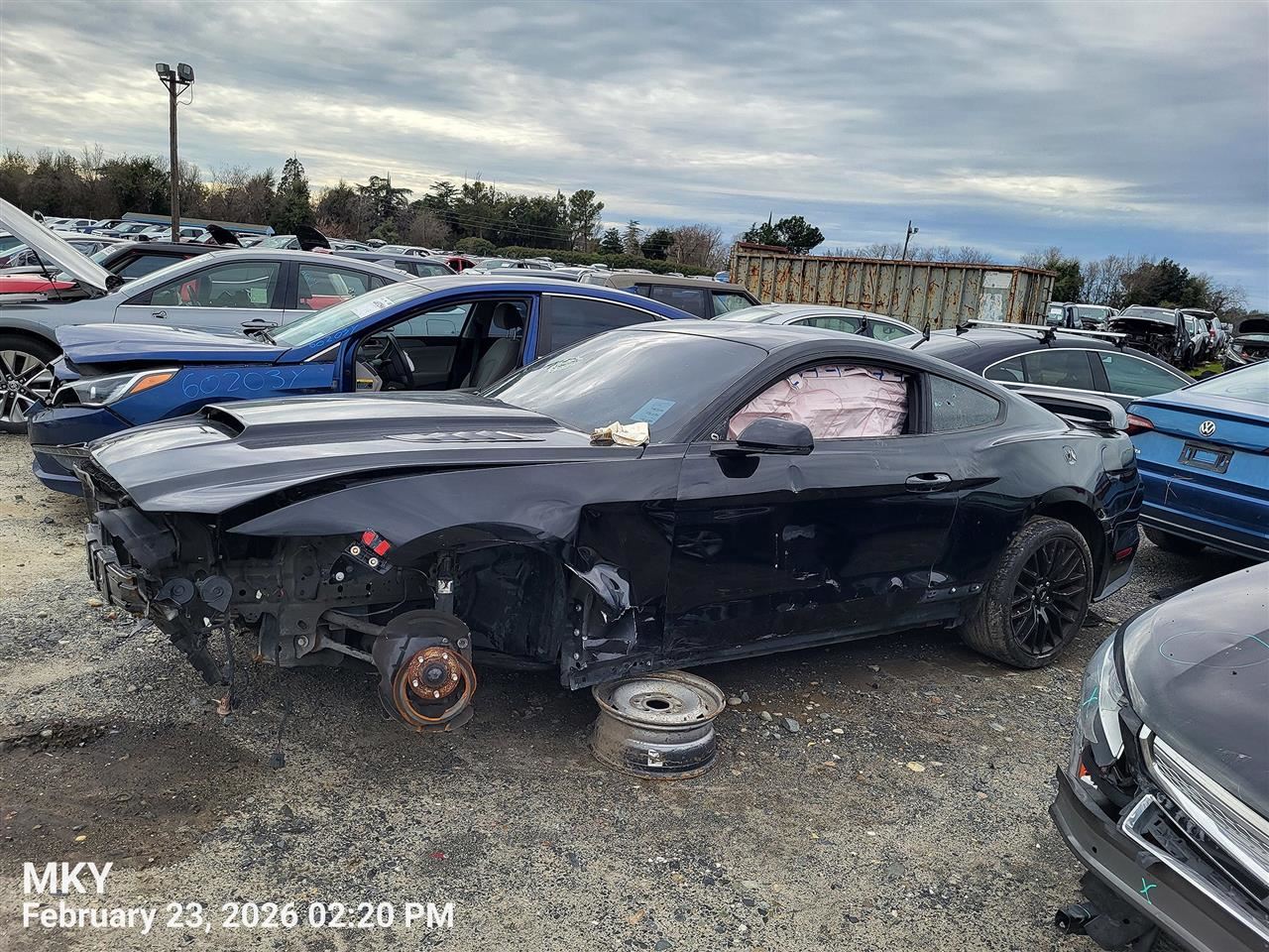 RIGHT BLK FRONT HEADREST OEM 2016 FORD MUSTANG FR3Z-63611A08-EF - Image 2