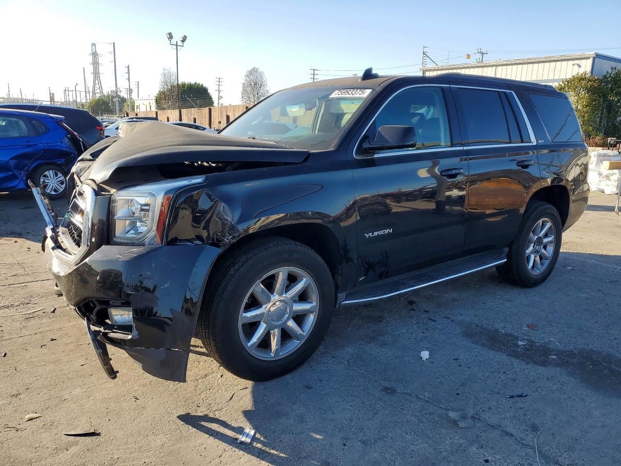 LEFT BLK HEADREST OEM 2017 GMC YUKON 84536731 - Image 2