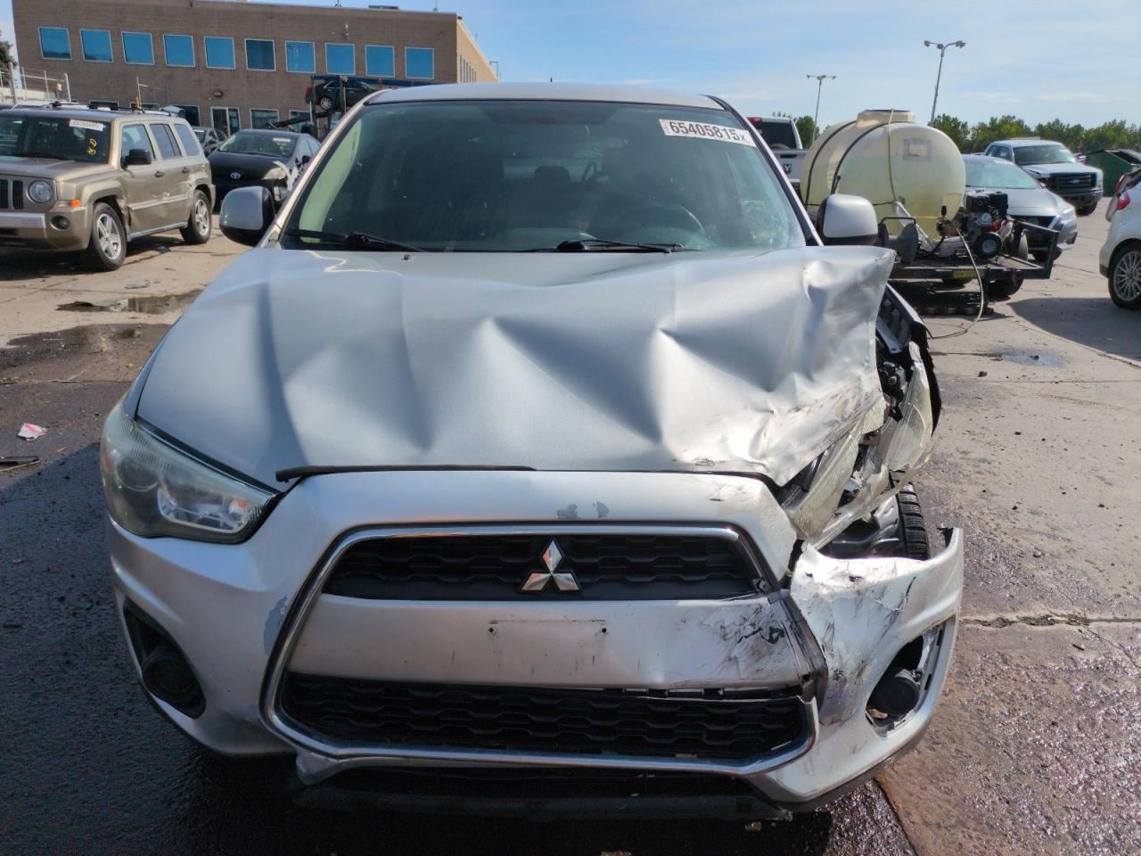 LEFT BLK FRONT HEADREST OEM 2015 MITSUBISHI OUTLAN SP - Image 5