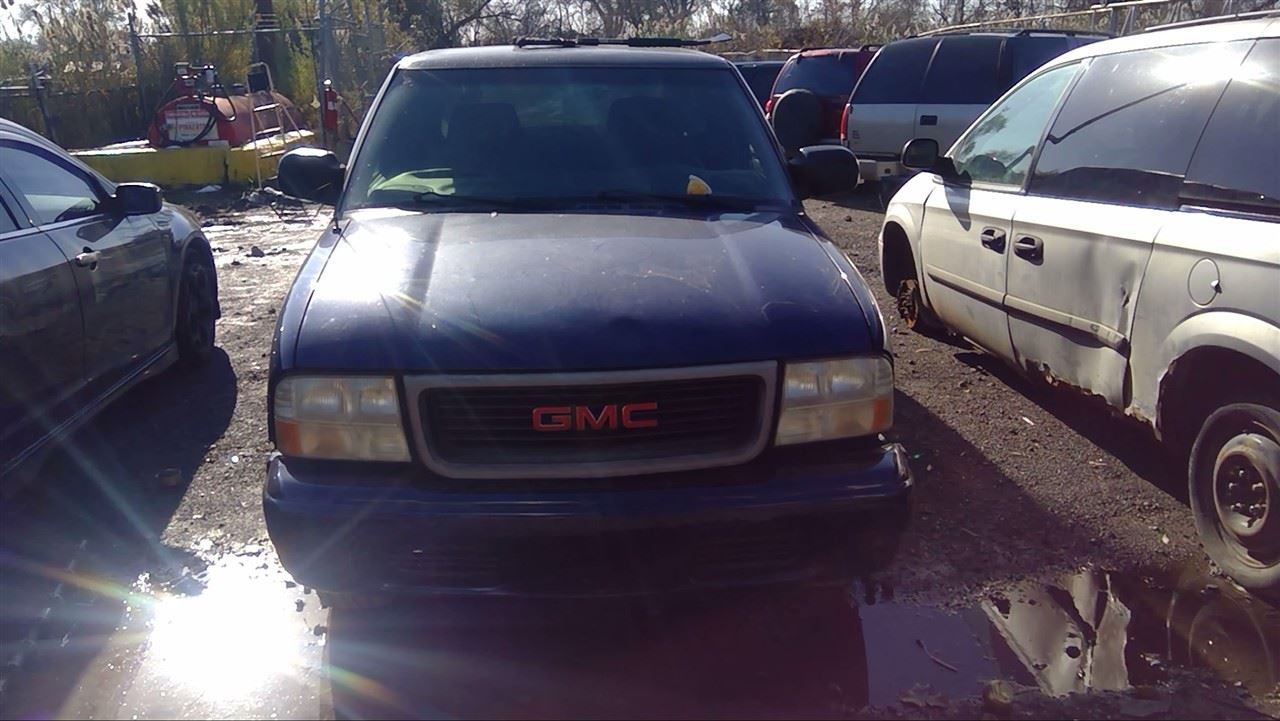 2002 GMC Sonoma