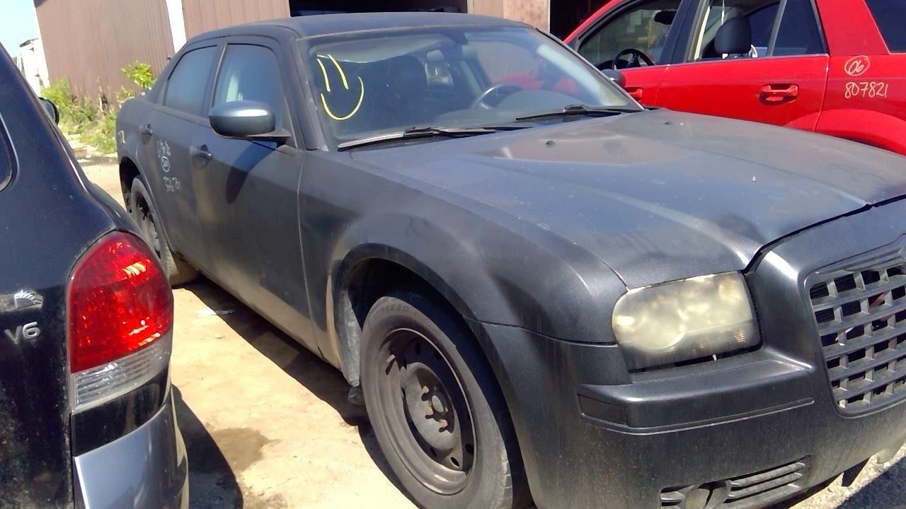 2010 CHRYSLER 300