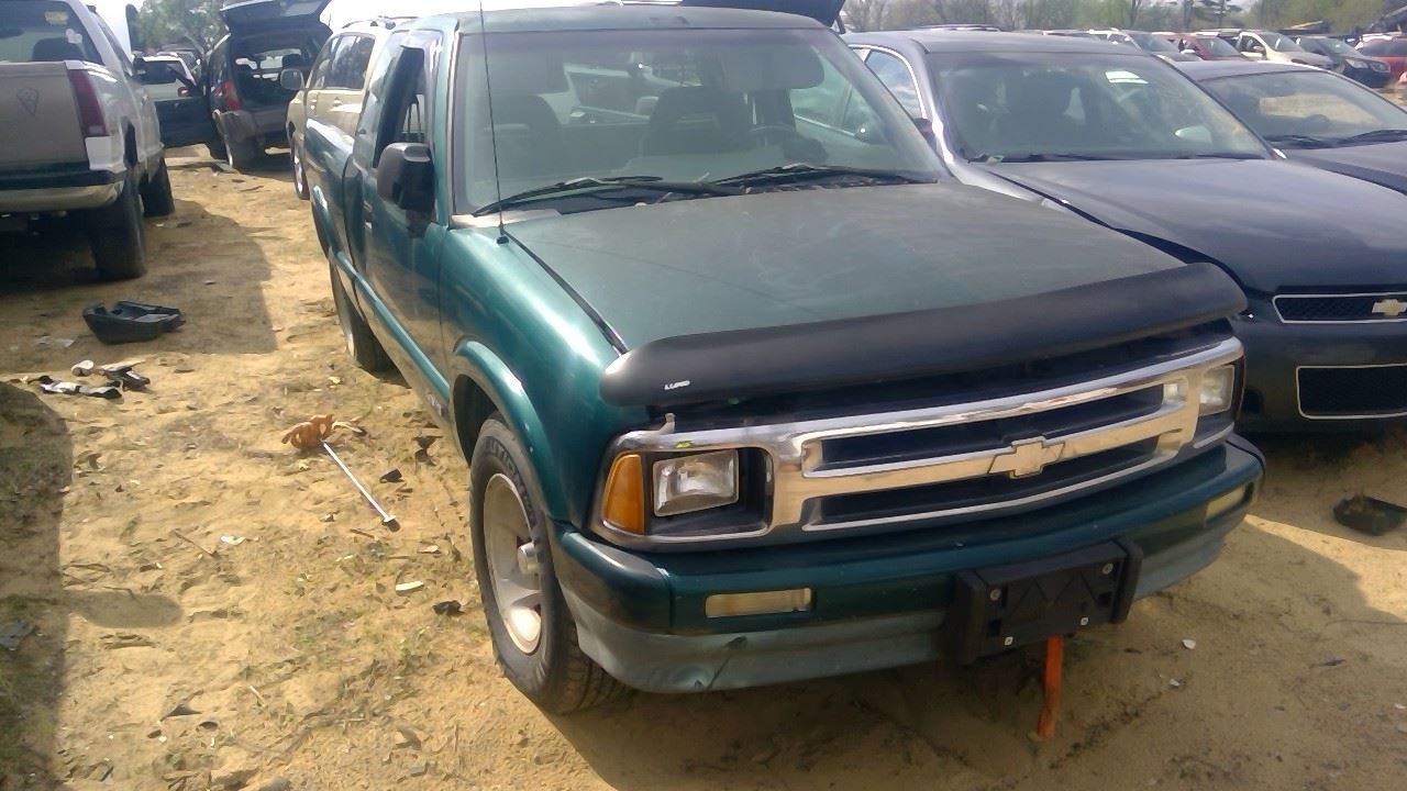 1997 CHEVROLET S-10 Pickup