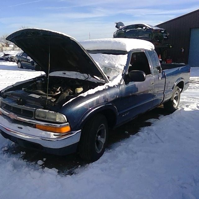 1998 CHEVROLET S-10 Pickup