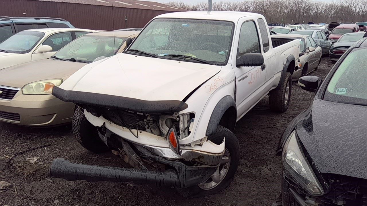 2003 TOYOTA Tacoma
