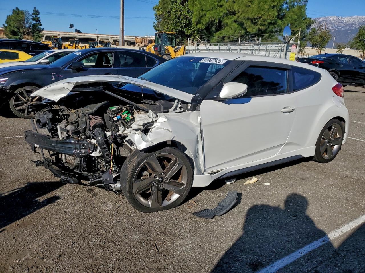 RIGHT BLK REAR HEADREST OEM 2014 HYUNDAI VELOSTER 897002V001TYG - Image 2