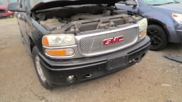 2003 GMC Yukon