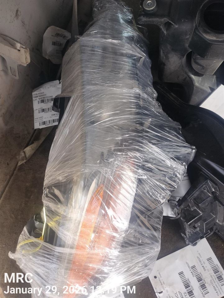 RIGHT HEADLAMP ASSEMBLY OEM 18-24 TOYOTA CAMRY 1YR WRNTY - Image 4