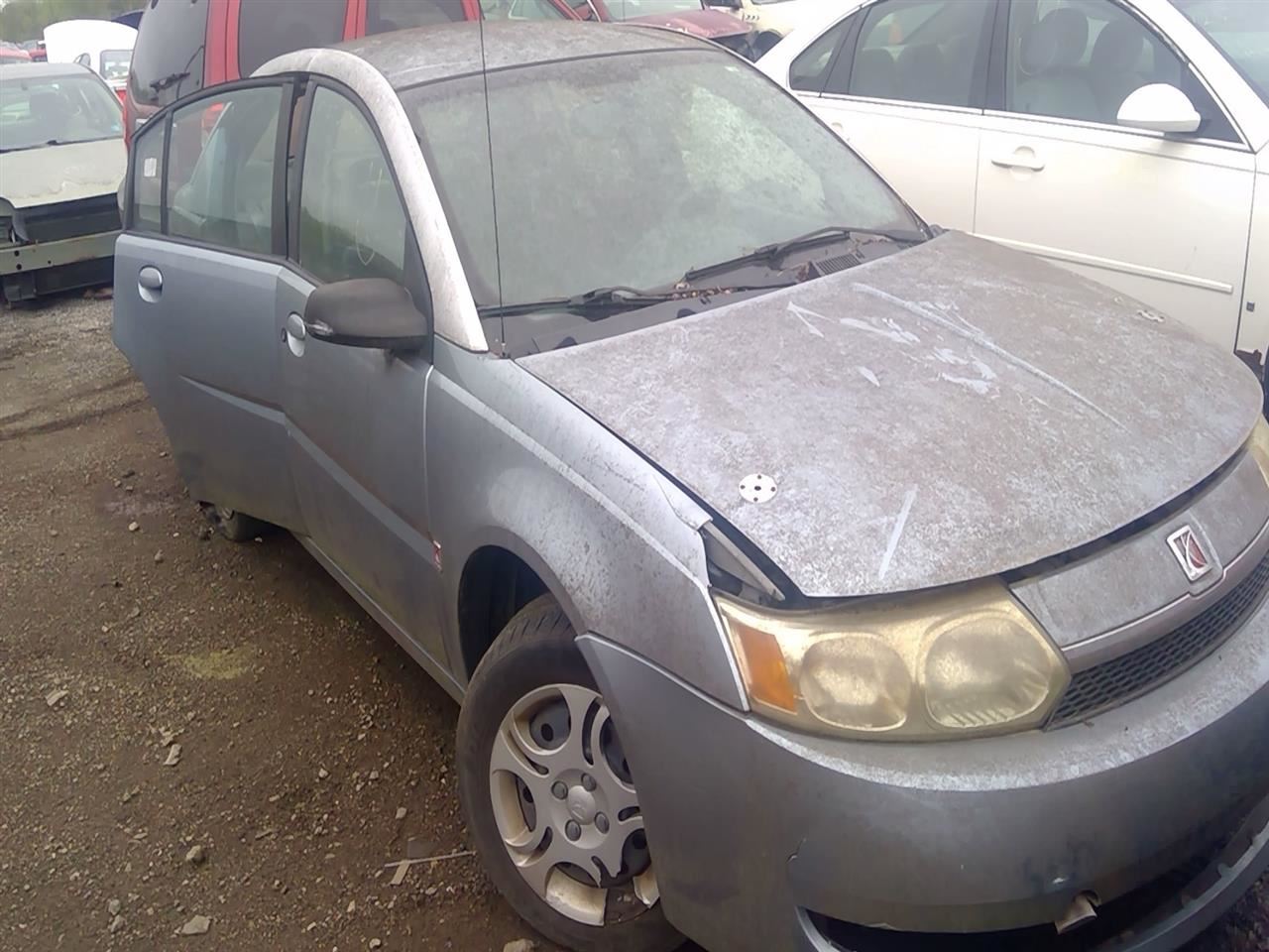 2003 SATURN Ion