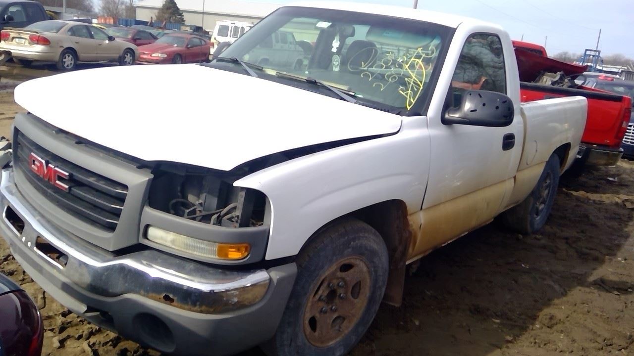 2004 GMC Sierra