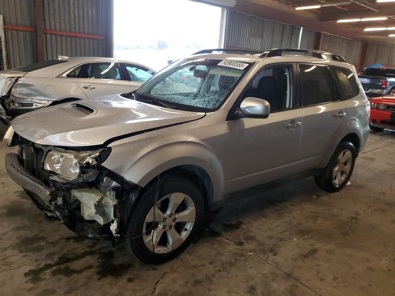 Benzeen 2011 Headrest 8972773 - Image 1