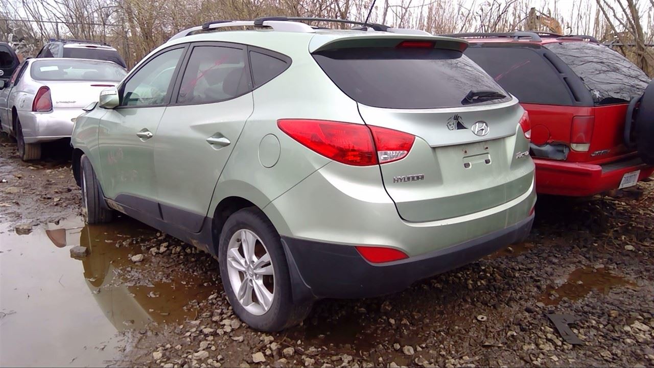 2012 HYUNDAI Tucson