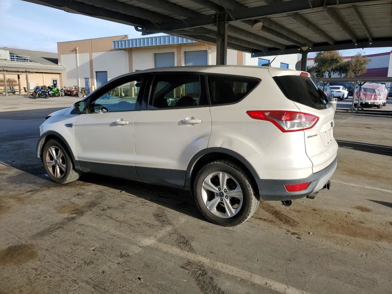 Passenger Right Axle Shaft Front 1.5L 4WD Fits 13-19 ESCAPE 5116989 - Image 2