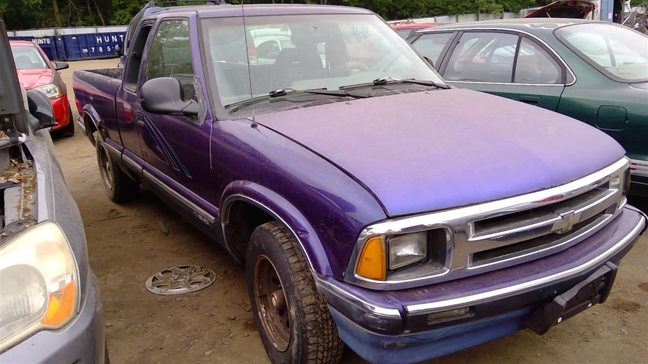 1996 CHEVROLET S-10 Pickup