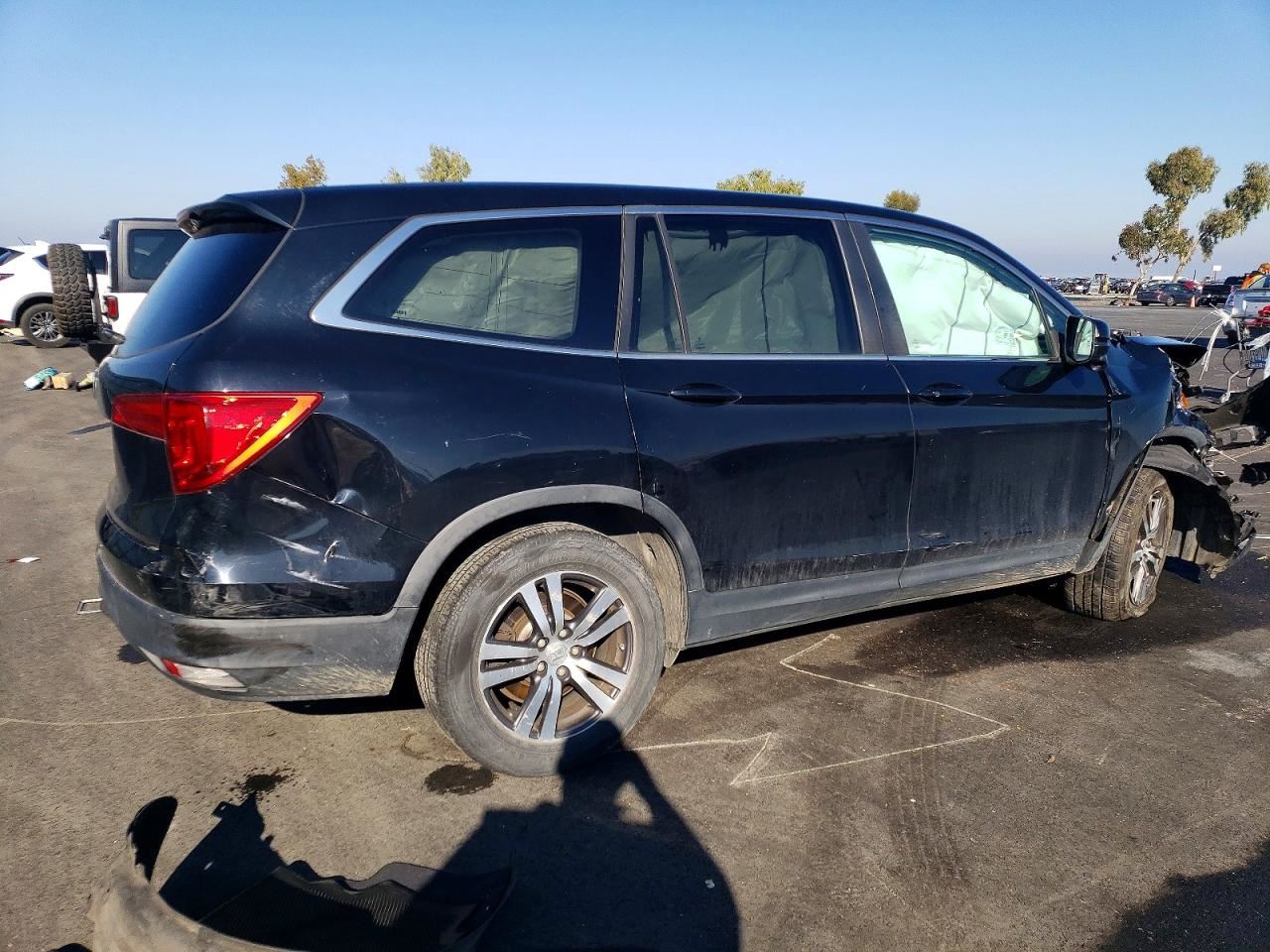 RIGHT BLK REAR HEADREST OEM 2018 HONDA PILOT 81340TG7A41ZB - Image 3