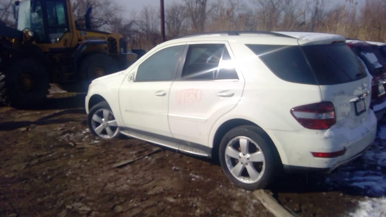 2009 MERCEDES-BENZ M-Class