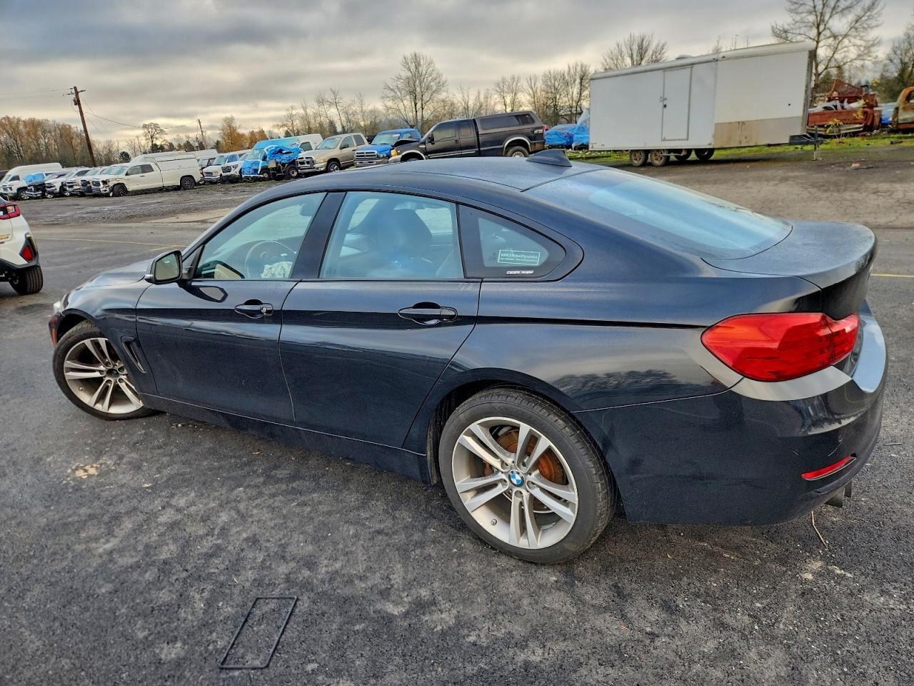 RIGHT BLK REAR HEADREST OEM 2015 BMW 428I BMW 52 20 7 347 556 - Image 3