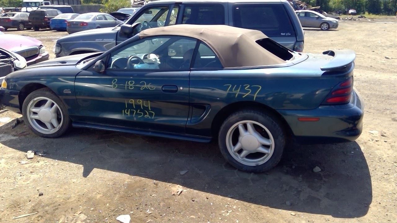 1994 FORD Mustang