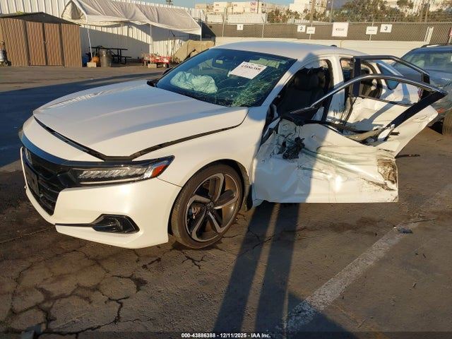 RIGHT BLK REAR HEADREST OEM 2021 HONDA ACCORD 82140TVAL02ZA - Image 3