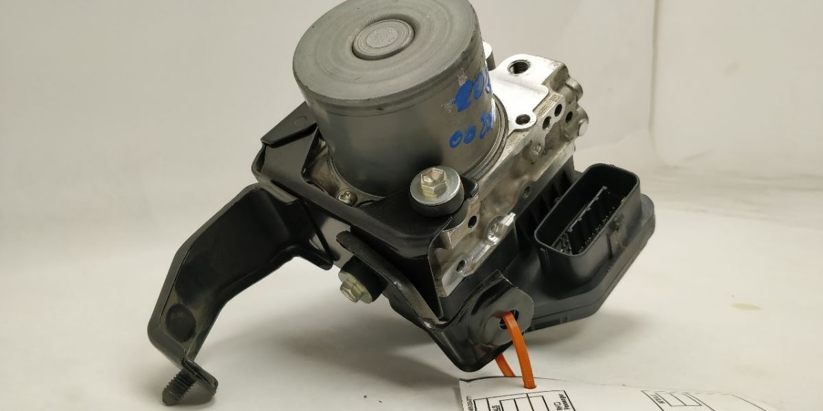 Anti   Lock Brake Part Actuator Pump Sport 44050-24150 Fits 16-17 Lexus RC200T OEM - Image 4