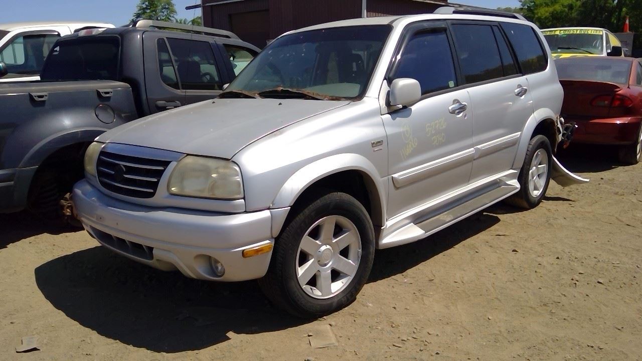 2001 SUZUKI Grand Vitara