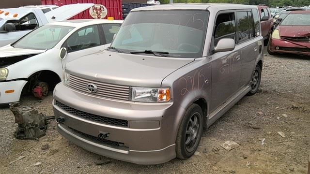 2005 TOYOTA Scion xB