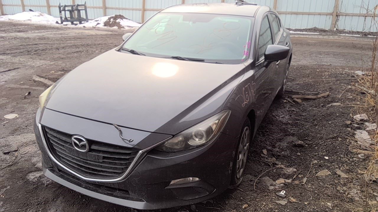 2014 MAZDA Mazda3