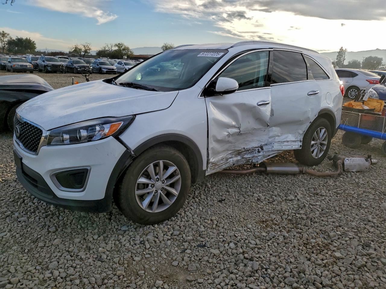 RIGHT FRONT WIPER ARM OEM 2019 KIA SORENTO 98321C5000 - Image 1