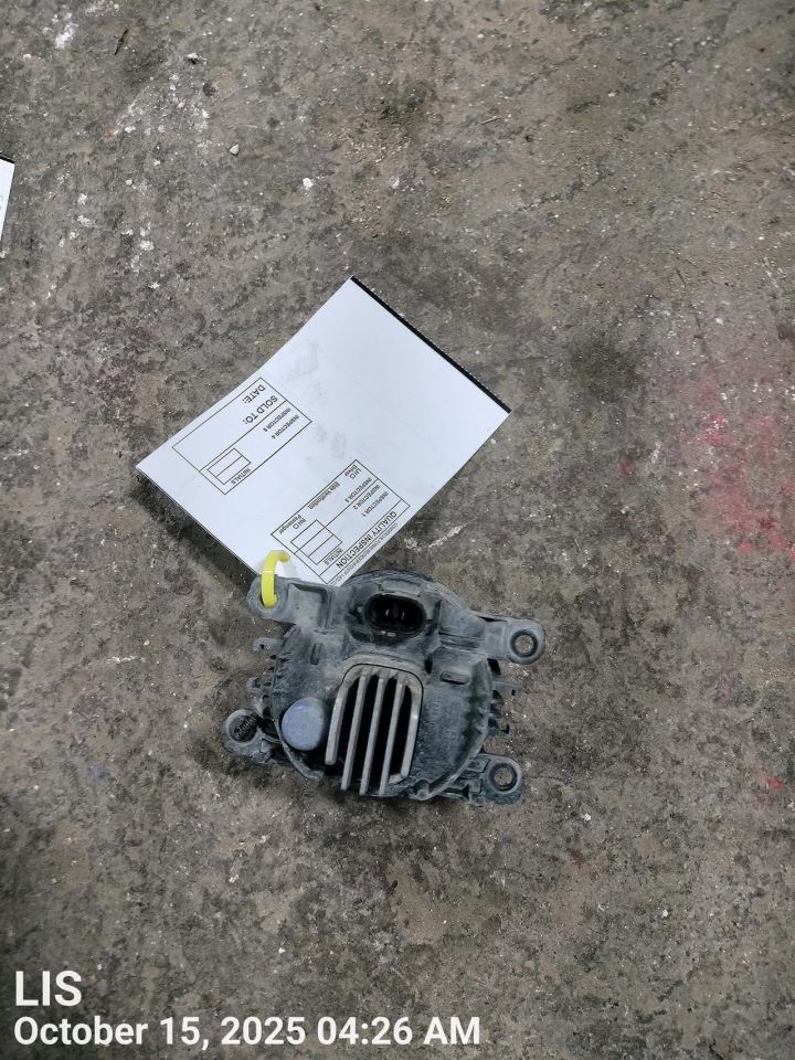RIGHT FOG LAMP OEM 15-17 FORD MUSTANG 1YR WRNTY - Image 2