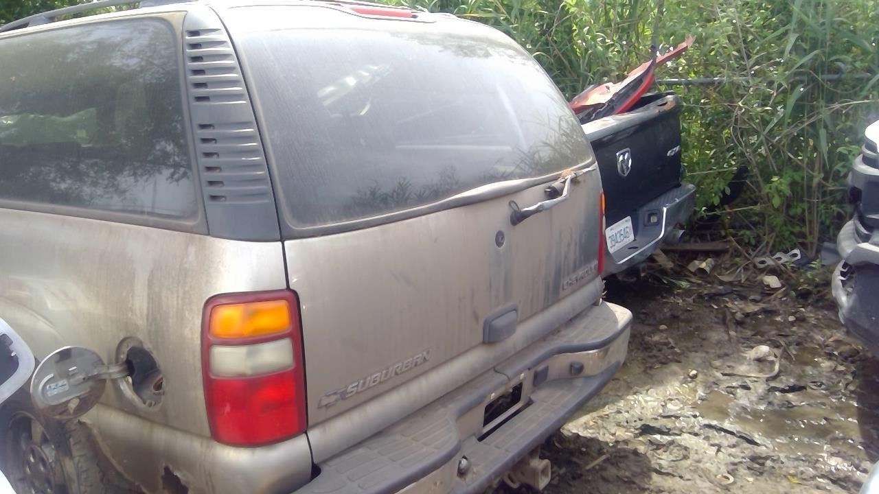 2003 CHEVROLET Suburban