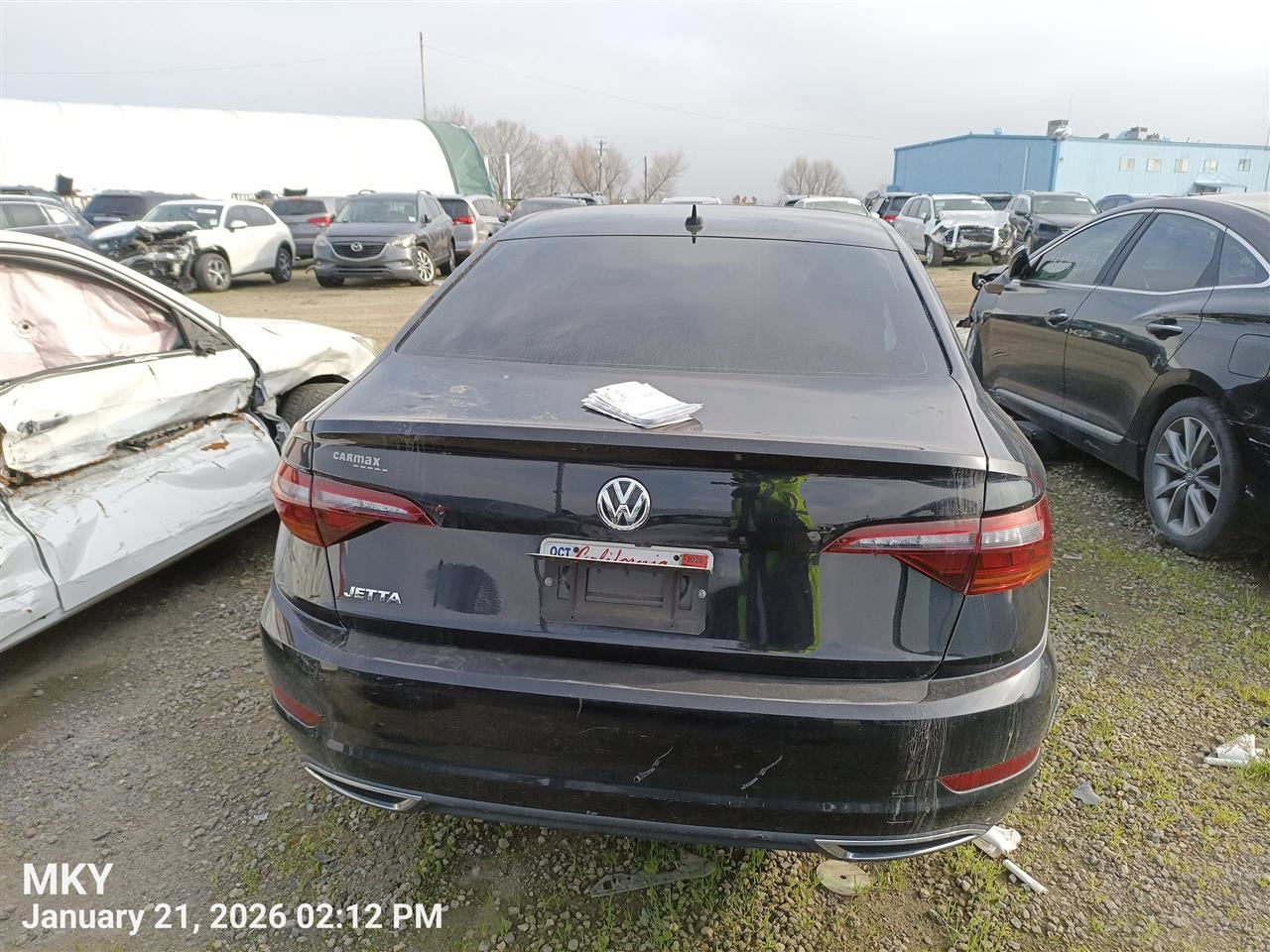 RIGHT BLK REAR HEADREST OEM 2021 VOLKSWAGEN JETTA 17A885931C - Image 2