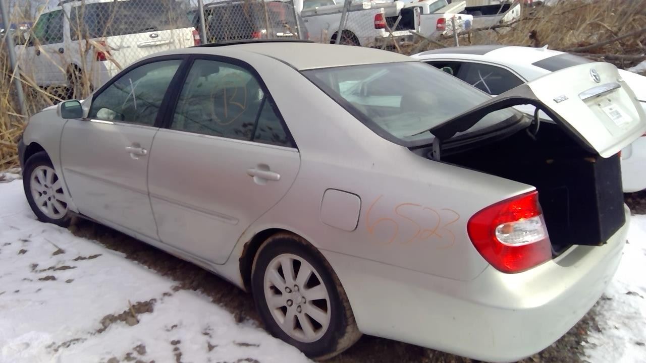 2002 TOYOTA Camry