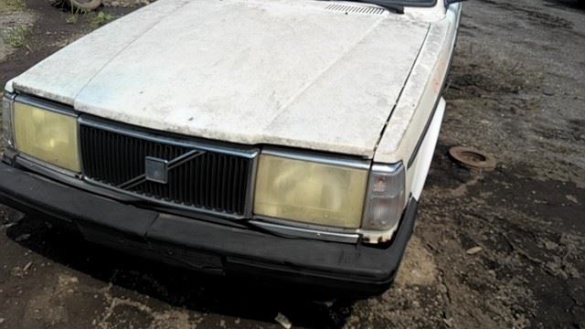 1993 VOLVO 240 Series