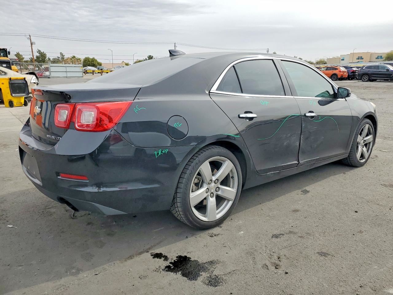 LEFT TAN FRONT HEADREST OEM 2014 CHEVROLET MALIBU 20962259 - Image 4