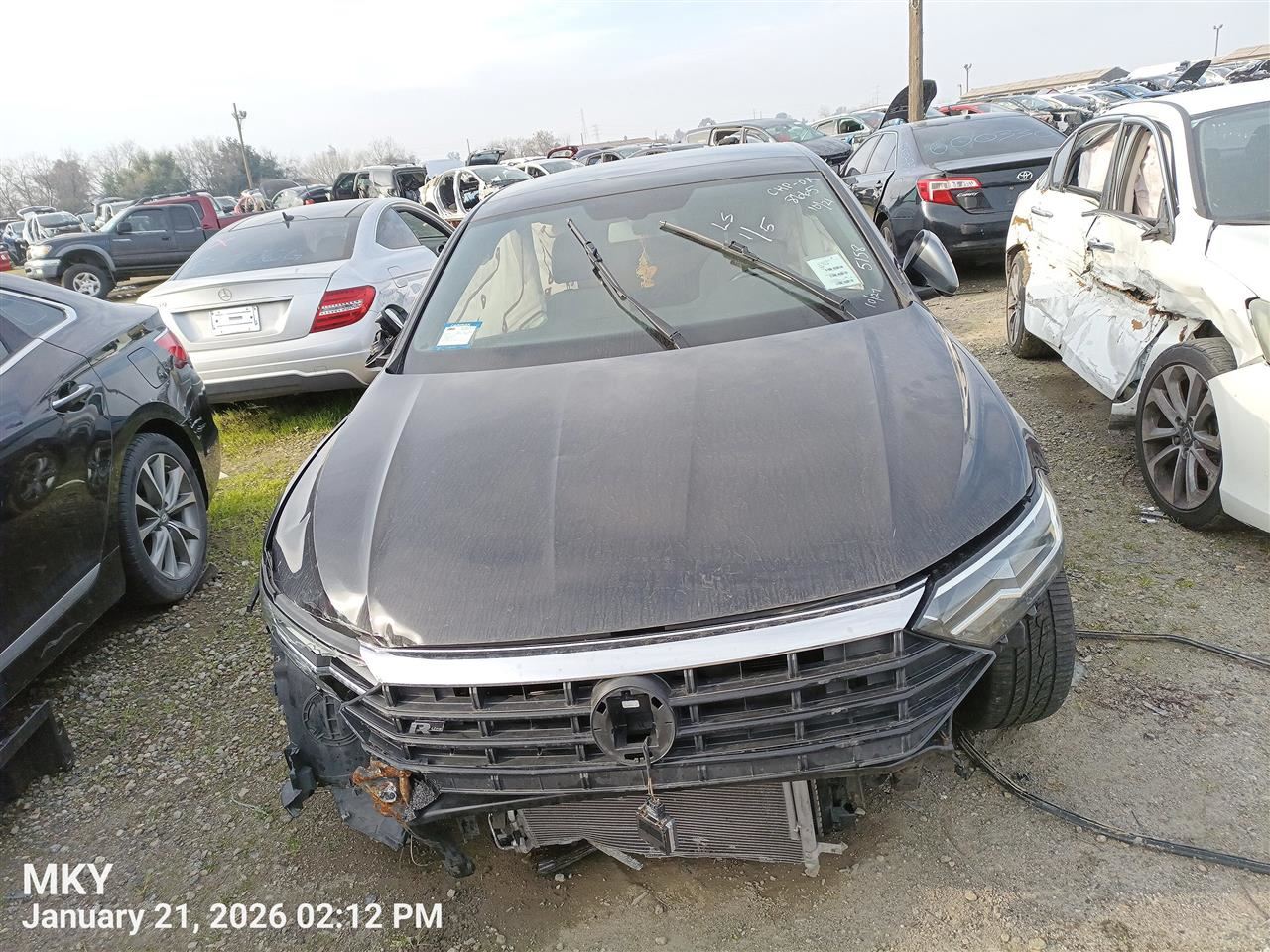 RIGHT BLK REAR HEADREST OEM 2021 VOLKSWAGEN JETTA 17A885931C - Image 4