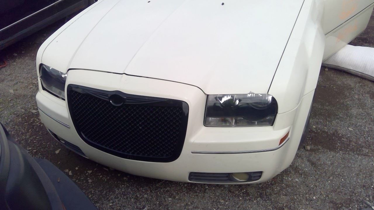 2006 CHRYSLER 300