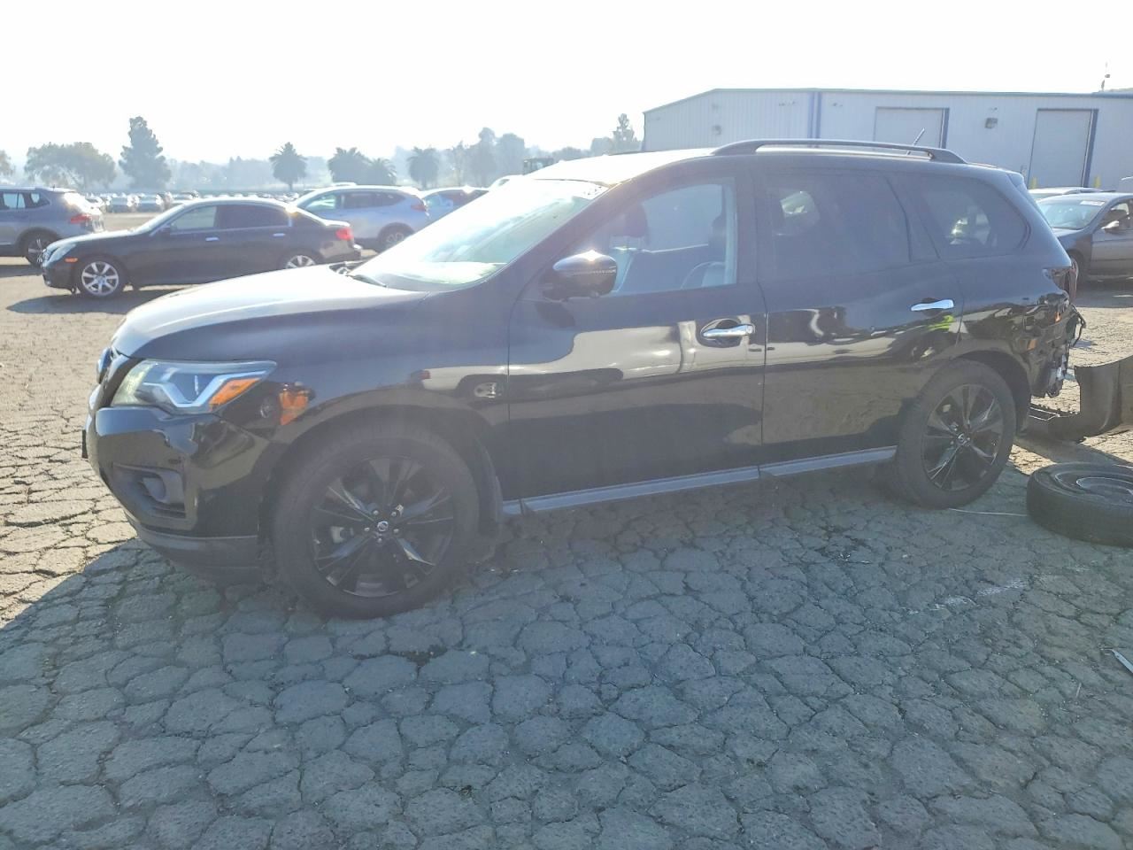 LEFT BLK FRONT HEADREST OEM 2017 NISSAN PATHFINDR 864009PG0A - Image 2