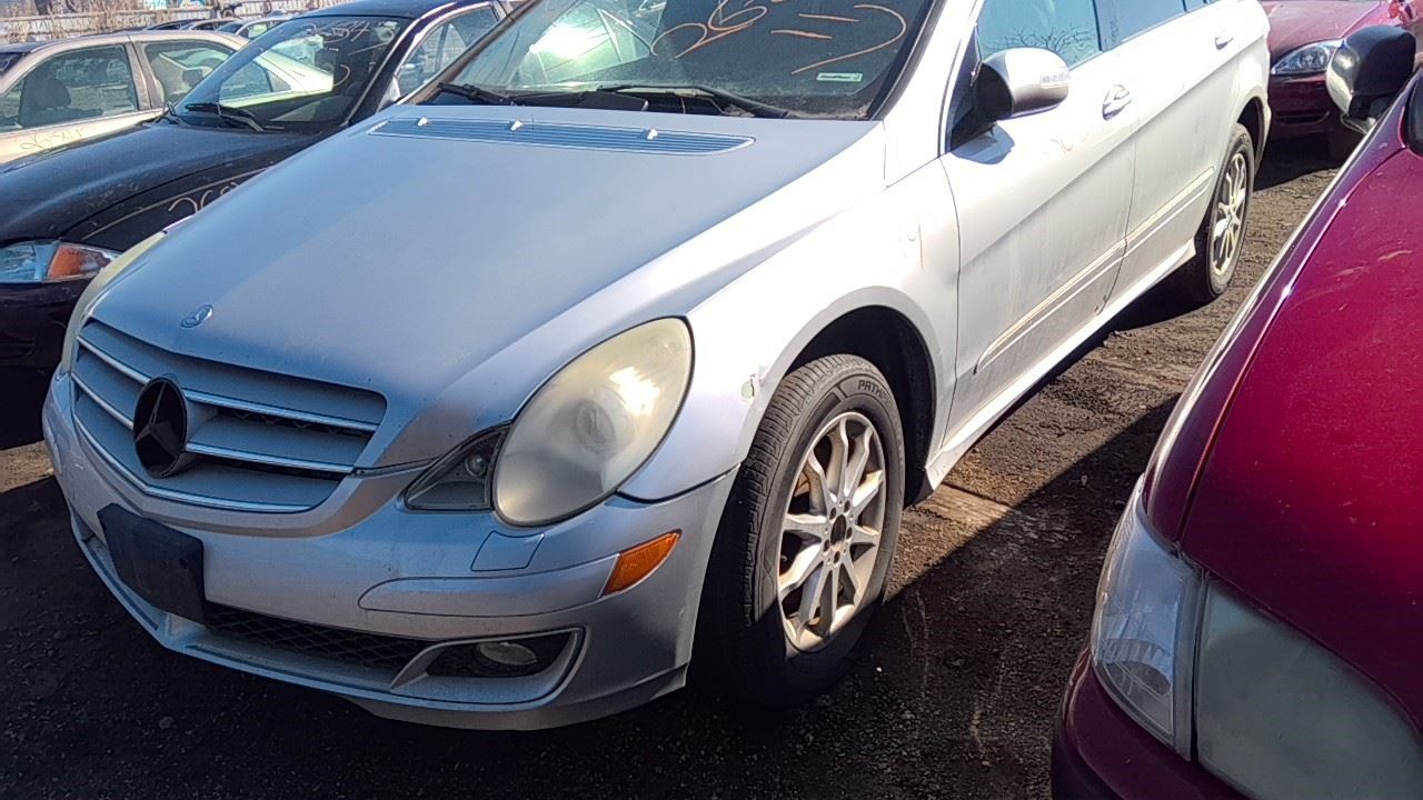 2006 MERCEDES-BENZ R500