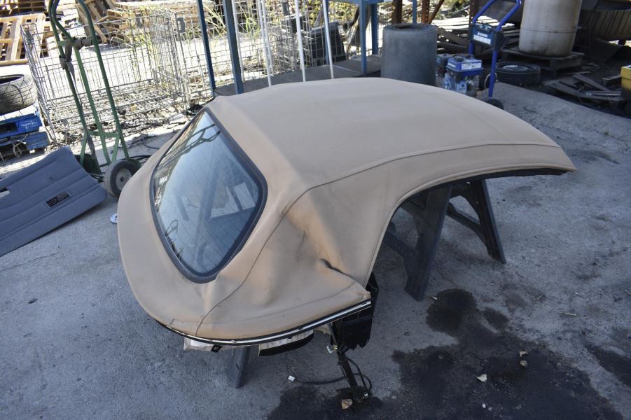 19972002 JAGUAR XK8 4.0L CONVERTIBLE TAN CONVERTIBLE TOP ASSEMBLY eBay