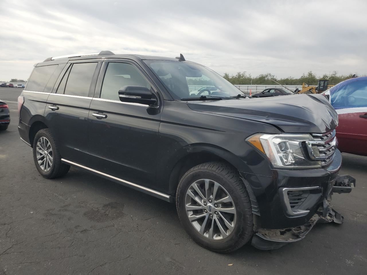 EXPEDITON 2018 Valance Rear 7694185 - Image 5