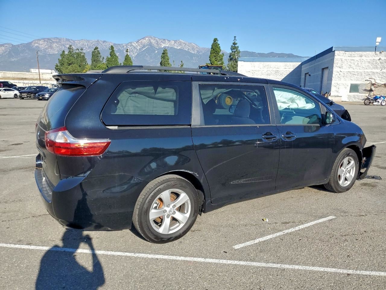 LEFT FRONT WIPER ARM OEM 2012 TOYOTA SIENNA 8522108020 - Image 3