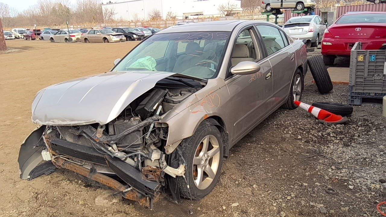 2005 NISSAN Altima