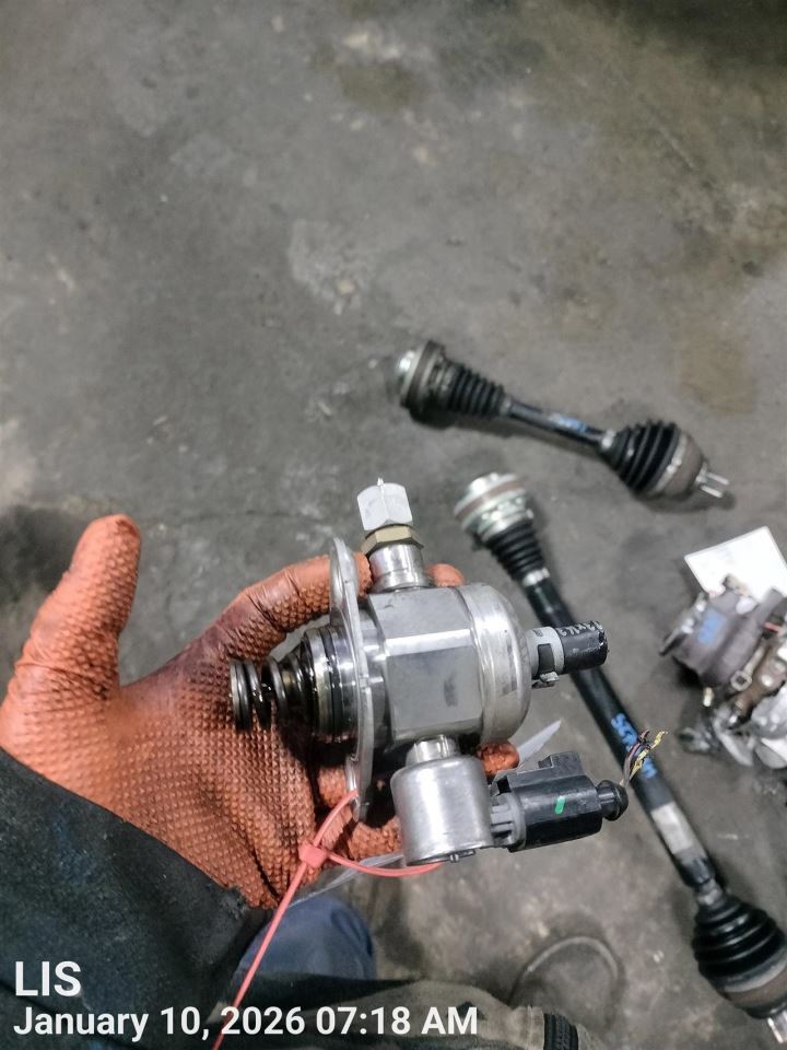 Fuel Pump Only 1.8L Engine Mounted Fits 16 AUDI A3 8151101 - Image 4